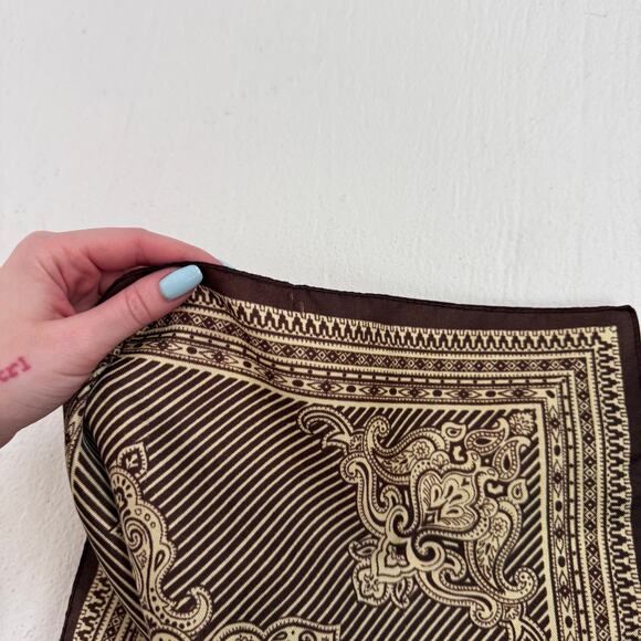 Vintage 70s Glentex Brown Cream Square Scarf, 26x26 - Picture 7 of 7